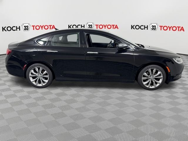 2016 Chrysler 200 S