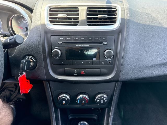 2012 Dodge Avenger SE