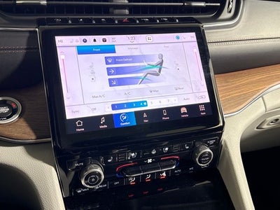 2022 Jeep Grand Cherokee Summit