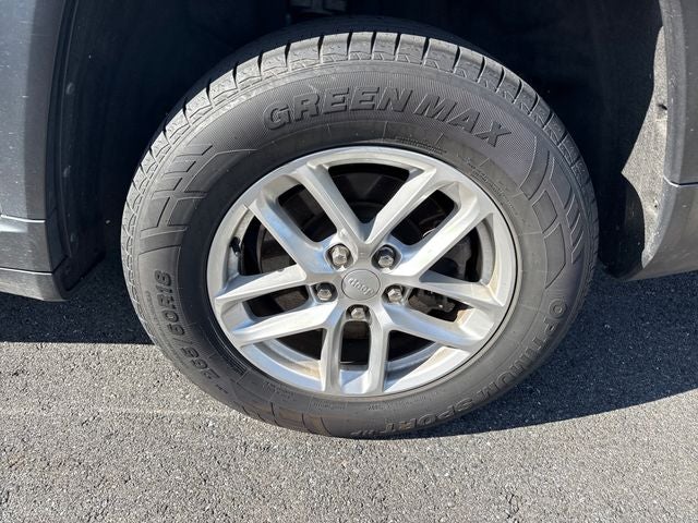 2021 Jeep Grand Cherokee L Laredo