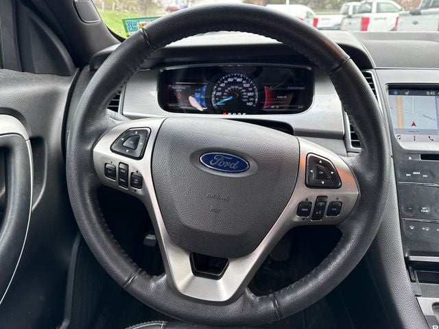 2018 Ford Taurus SEL