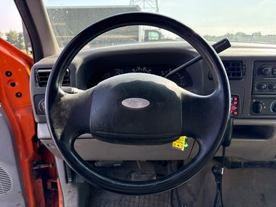 2000 Ford F-550SD XL DRW