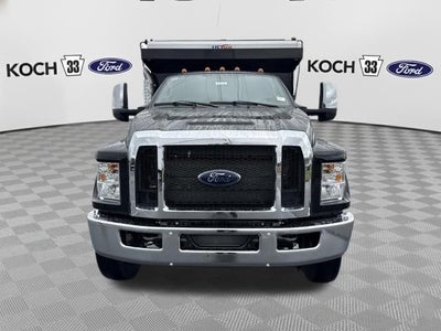 2027 Ford F-750SD Base