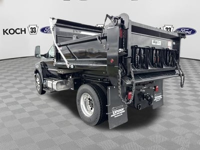 2027 Ford F-750SD Base