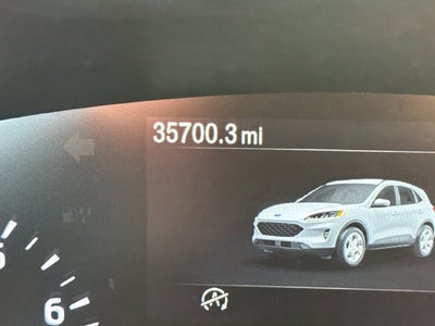 2020 Ford Escape SE