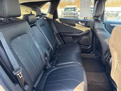 2025 Ford Escape Hybrid Platinum