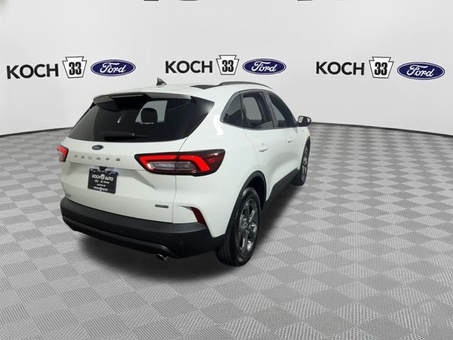 2026 Ford Escape Hybrid ST-Line Select