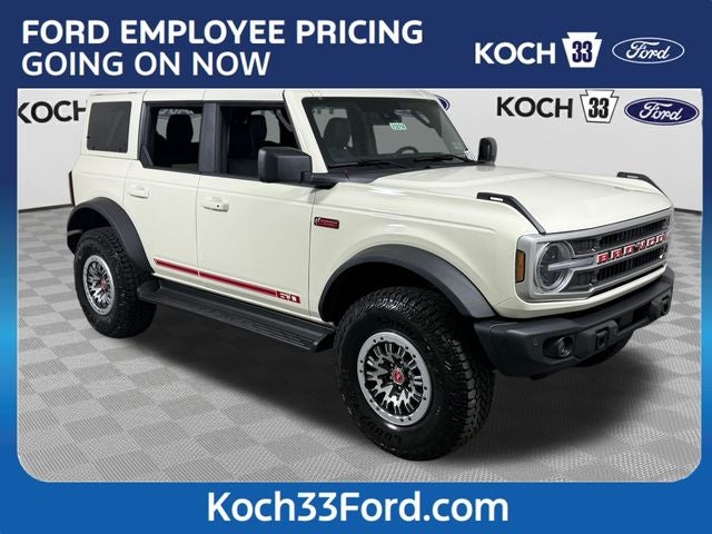 2026 Ford Bronco Outer Banks