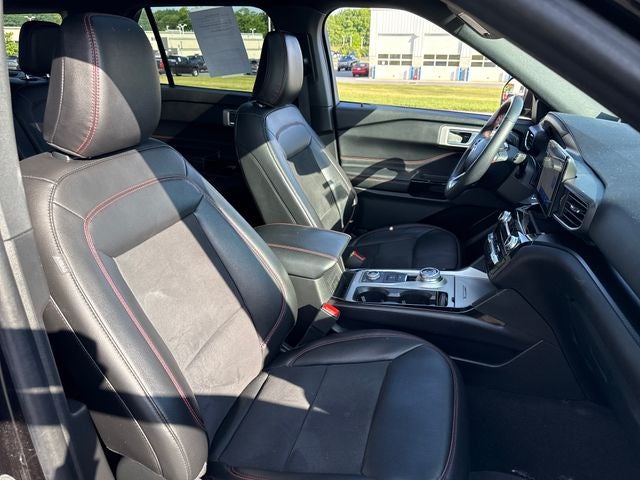 2024 Ford Explorer ST-Line