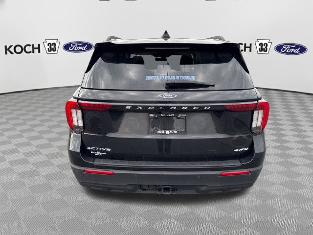 2025 Ford Explorer Active