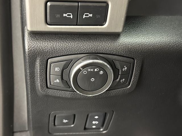 2017 Ford F-250SD Platinum