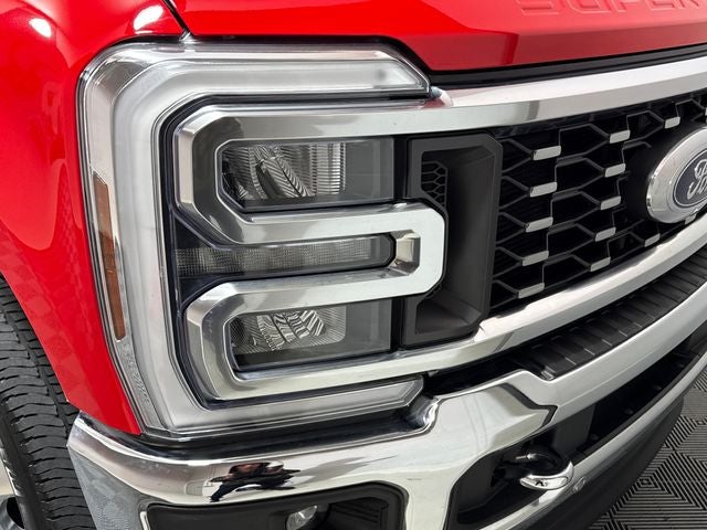 2024 Ford F-350SD Lariat DRW