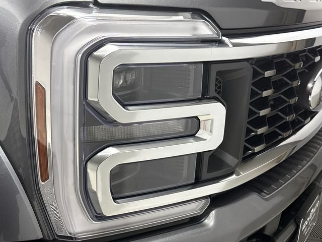 2026 Ford F-450SD Platinum DRW