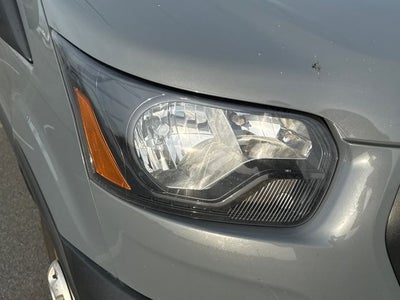 2022 Ford Transit-250 Base