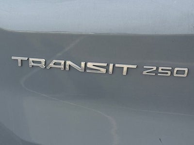 2022 Ford Transit-250 Base