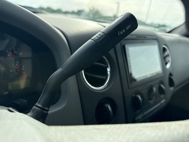 2005 Ford F-150 XL