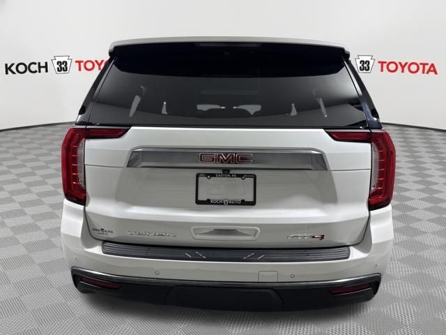 2021 GMC Yukon XL AT4