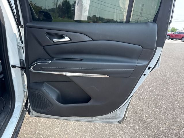 2025 Chevrolet Traverse LT 2LT