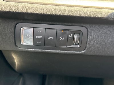 2025 Chevrolet Traverse LT 2LT