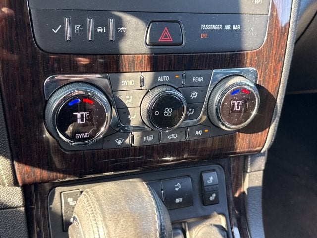 2016 Chevrolet Traverse 2LT 2LT