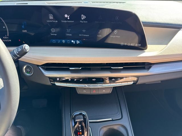 2024 Cadillac XT4 Luxury