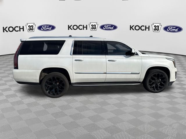2017 Cadillac Escalade ESV Luxury
