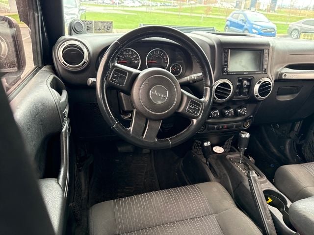 2011 Jeep Wrangler Unlimited Sahara