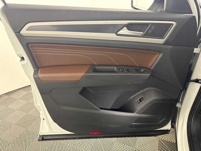 2023 Volkswagen Atlas 3.6L V6 SEL R-Line