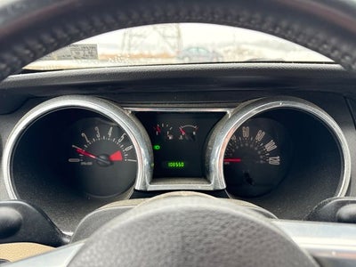 2008 Ford Mustang V6 Deluxe
