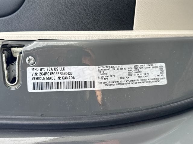 2023 Chrysler Pacifica Touring L