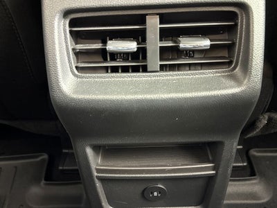 2023 Ford Edge SE
