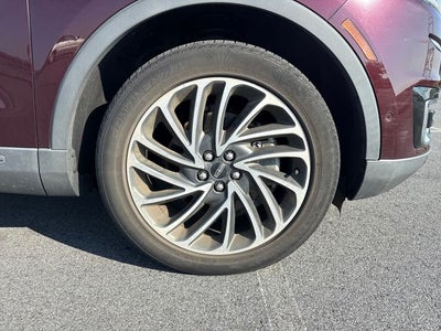 2019 Lincoln Nautilus Reserve