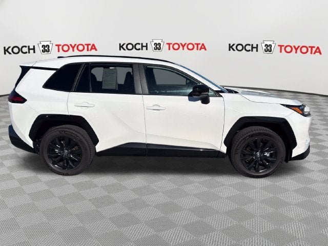 2026 Toyota RAV4 SE