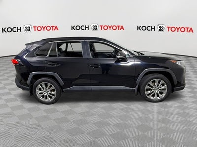 2020 Toyota RAV4 XLE Premium