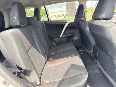 2015 Toyota RAV4 LE