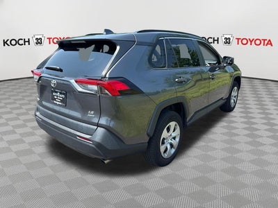2021 Toyota RAV4 LE