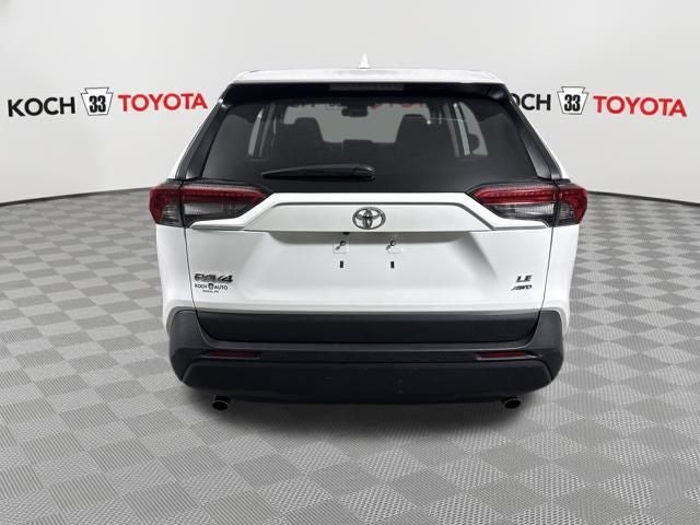 2024 Toyota RAV4 LE