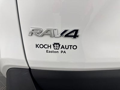 2022 Toyota RAV4 LE