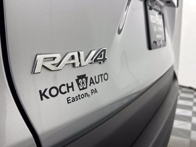 2023 Toyota RAV4 LE
