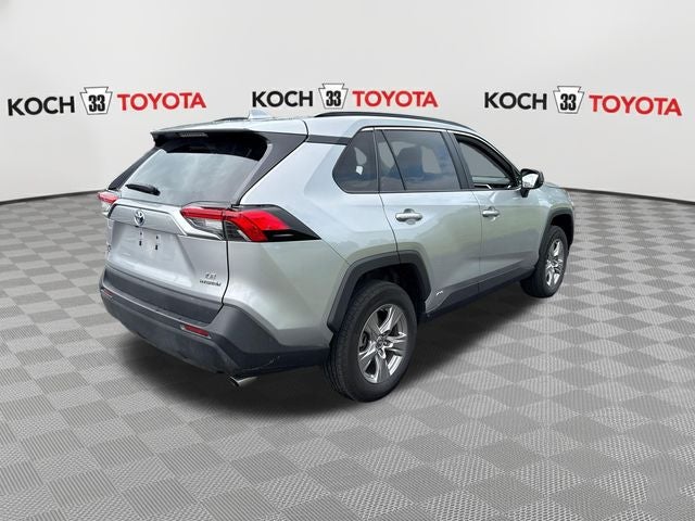 2022 Toyota RAV4 Hybrid LE