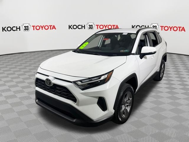 2025 Toyota RAV4 XLE