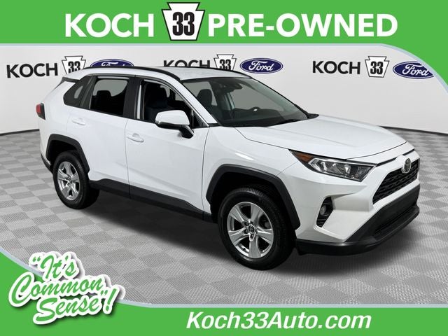 2020 Toyota RAV4 XLE