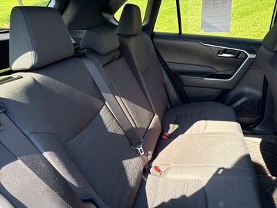 2024 Toyota RAV4 Hybrid SE