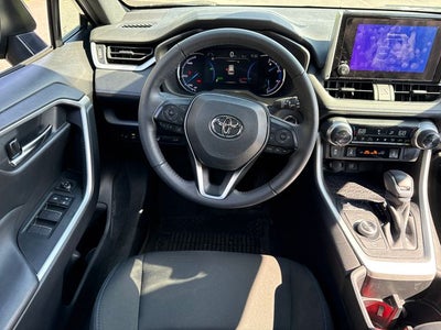 2024 Toyota RAV4 Hybrid SE