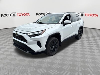 2025 Toyota RAV4 Hybrid SE