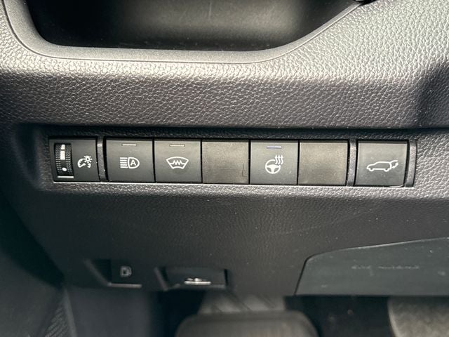 2025 Toyota RAV4 Hybrid SE