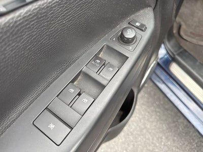 2008 Saturn VUE Red Line