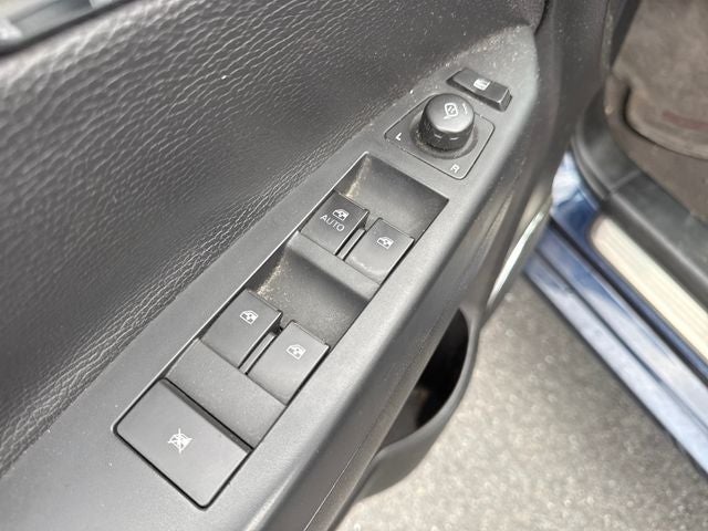 2008 Saturn VUE Red Line