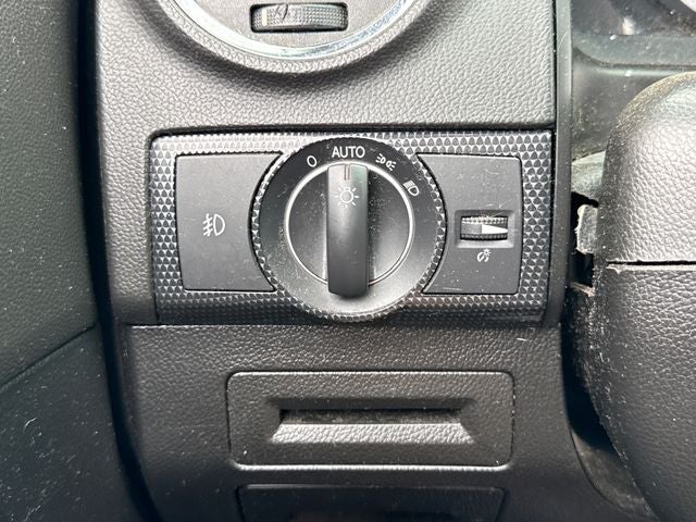 2008 Saturn VUE Red Line