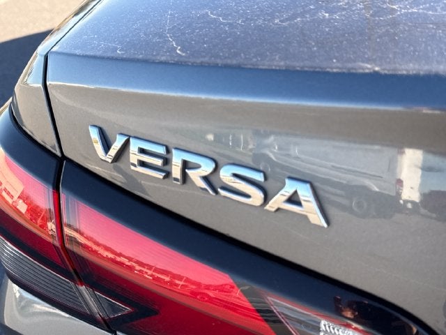 2021 Nissan Versa 1.6 SV